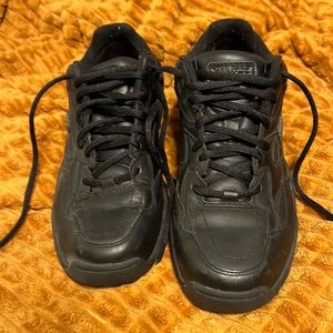 Sketchers nonslip work shoe 8.5 women’s